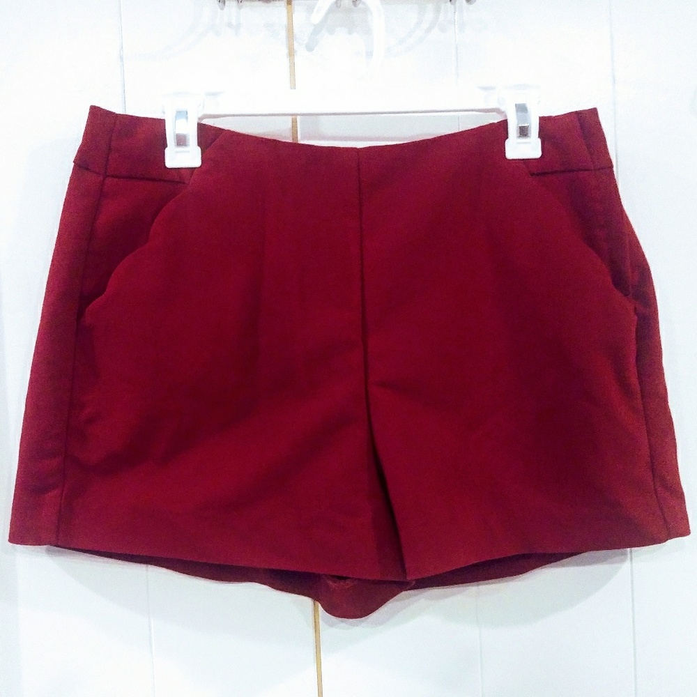 Candie's Burgundy Scalloped Pocket Shorts